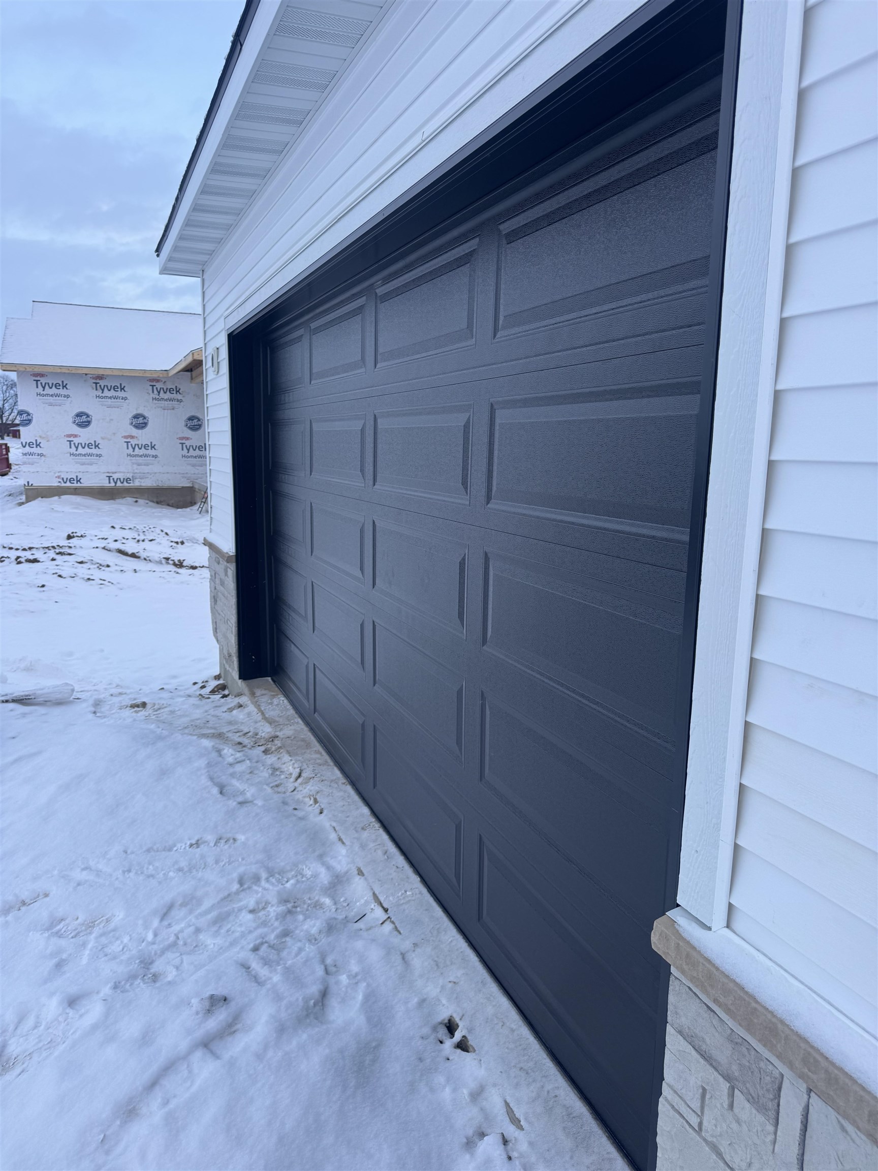 610 Clemens Arlington, WI 53911 - Photo 7 of 15