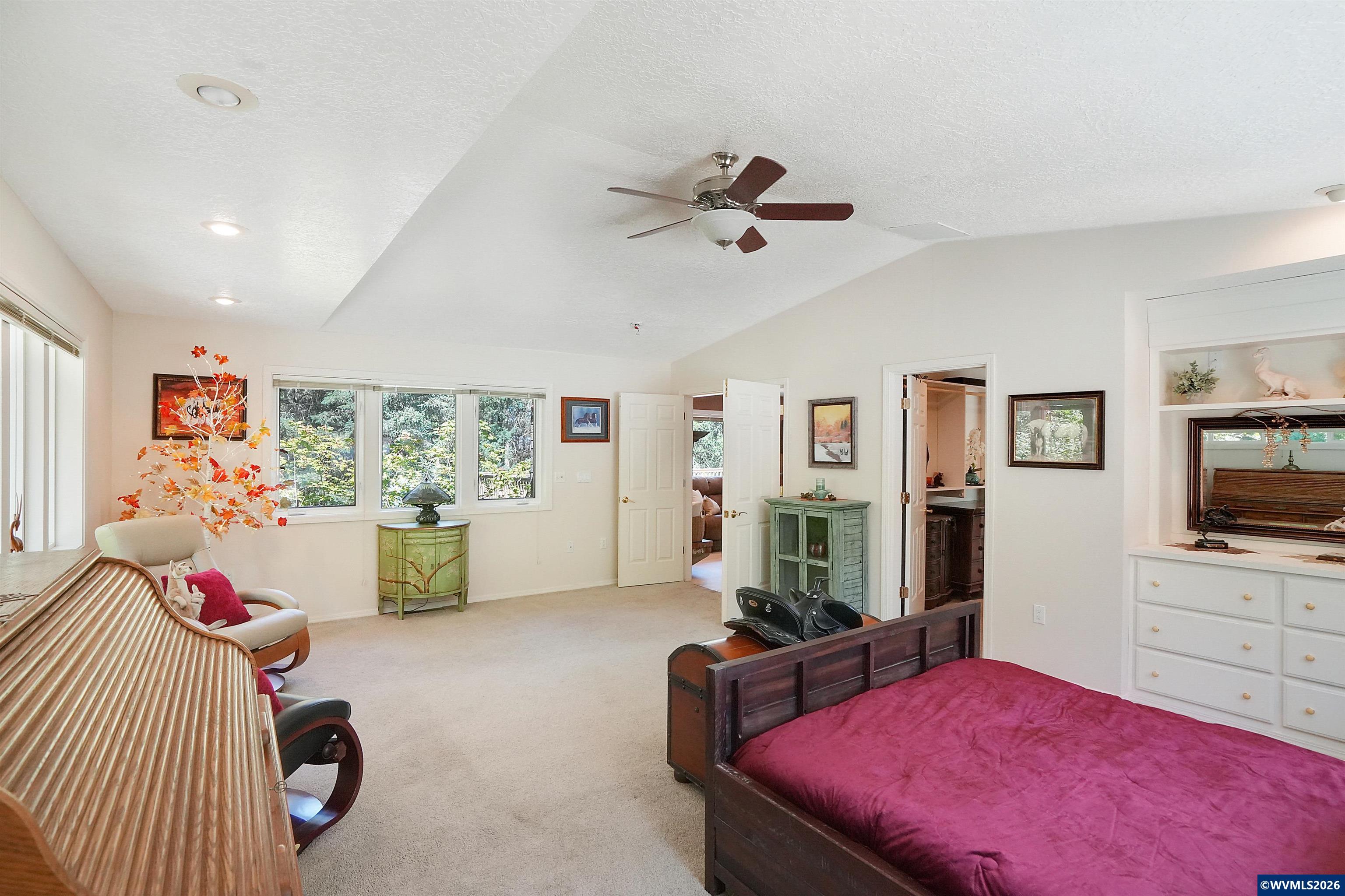 6135 Skyline Road South Salem, OR 97306 - Photo 13 of 48