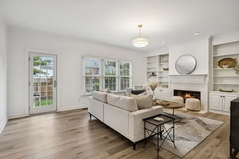 $950,000 | 1628 Forrest Crossing Boulevard, Franklin, TN 37064