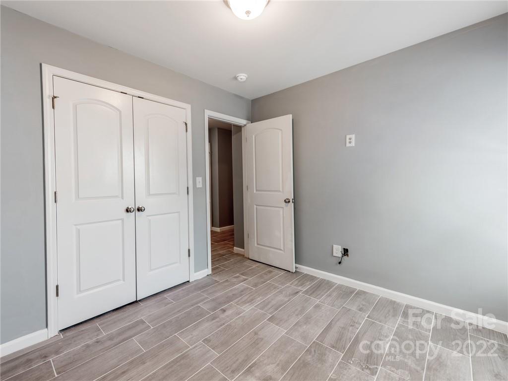 1032 Unity Pointe Lane Kings Mountain, NC 28086 - Photo 11 of 29 a view of an empty room