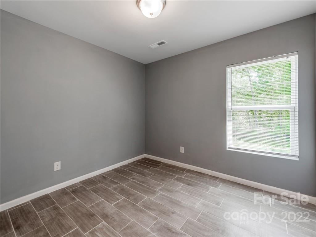 1032 Unity Pointe Lane Kings Mountain, NC 28086 - Photo 20 of 29 a view of an empty room with a window