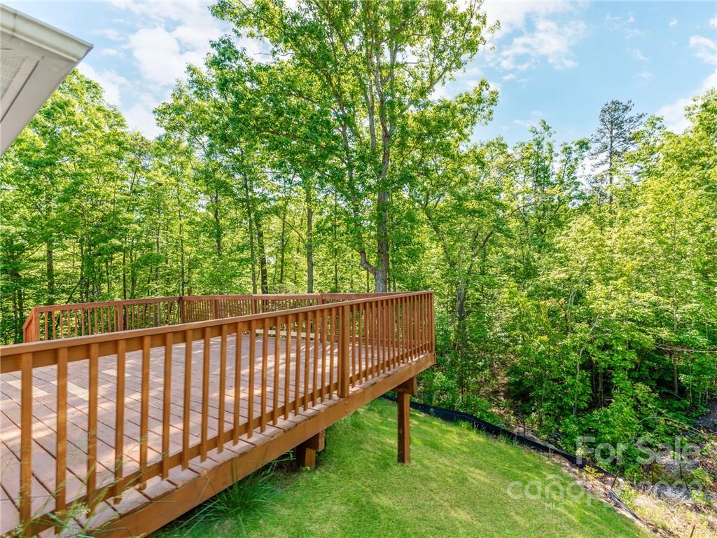 1032 Unity Pointe Lane Kings Mountain, NC 28086 - Photo 25 of 29 a view of outdoor space and garden