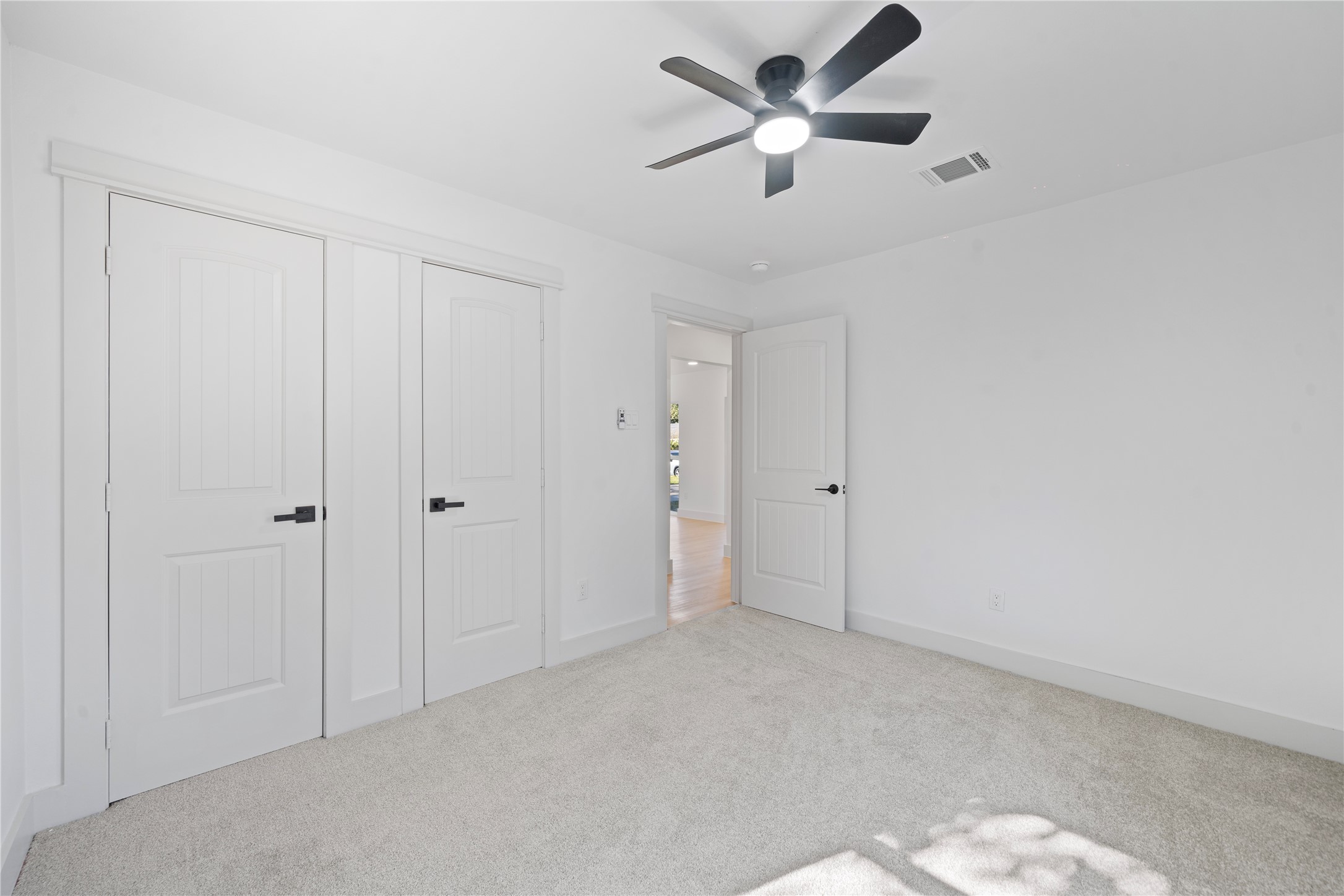 5114 Keystone Street Houston, TX 77021 - Photo 15 of 29 a view of an empty room