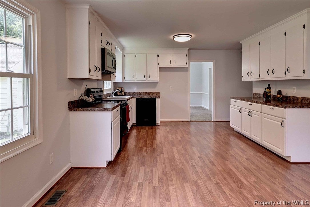 124 Rondane Place Williamsburg, VA 23188 - Photo 11 of 36 Gallery Image 11