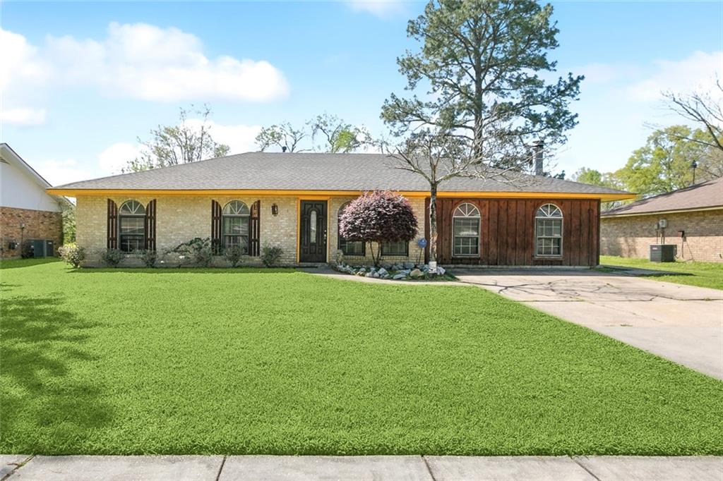 9180 Dancy Avenue Baton Rouge, LA 70814 - Photo 1 of 11