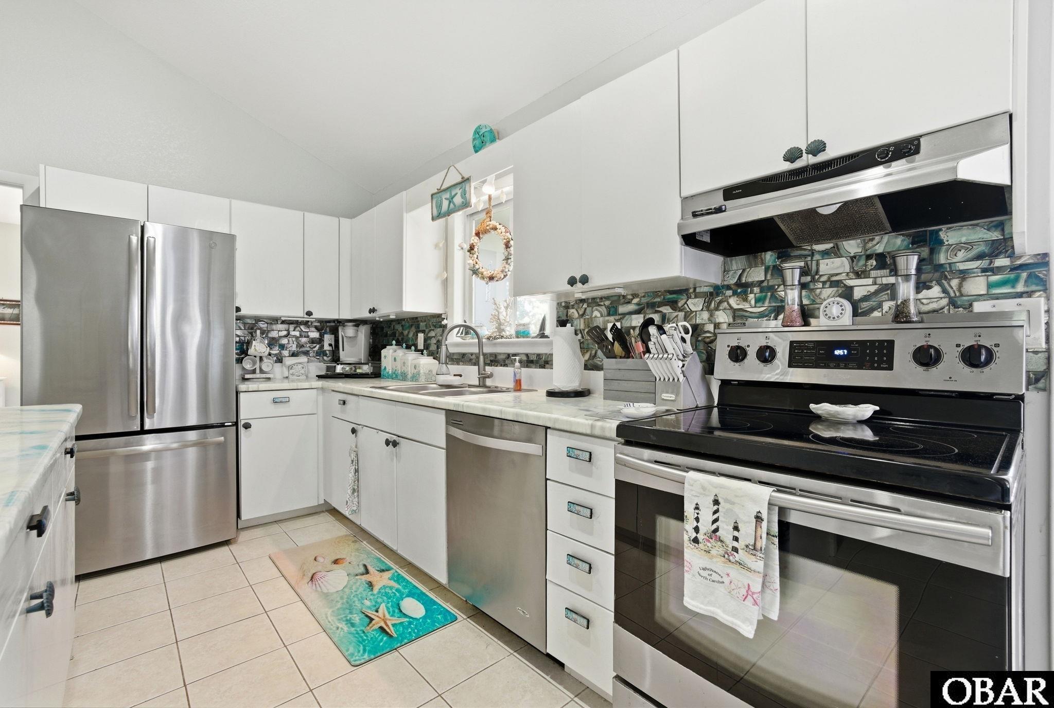 3950 Pineway Drive Kitty Hawk, NC 27949 - Photo 17 of 92