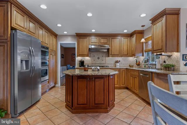 $960,000 | 1586 Salomon Lane, Chesterbrook, PA 19087