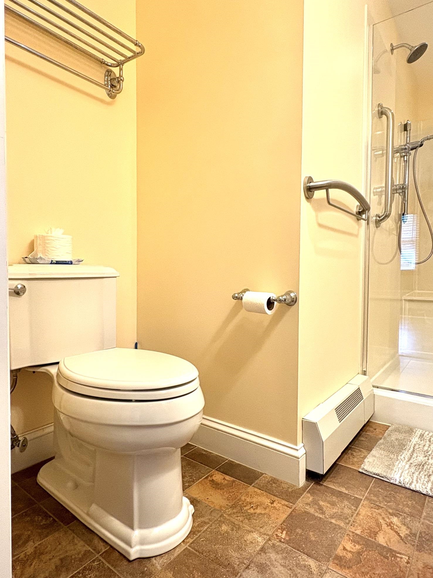 606 Ray Street Manchester, NH 03104 - Photo 30 of 60 Gallery Image 30