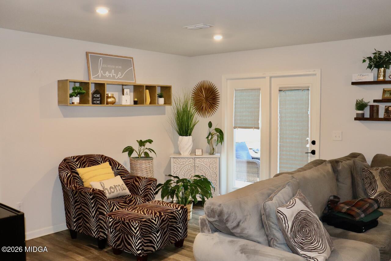 192 Chapman Road Macon, GA 31211 - Photo 7 of 17 7-breakfast 3
