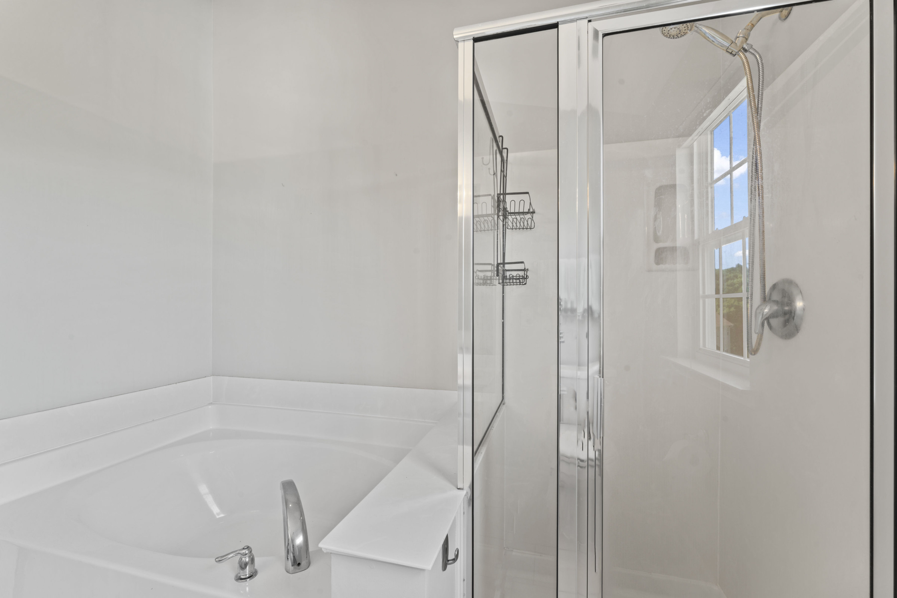 5414 Silver Moon Lane Raleigh, NC 27606 - Photo 23 of 46 Primary Bathroom