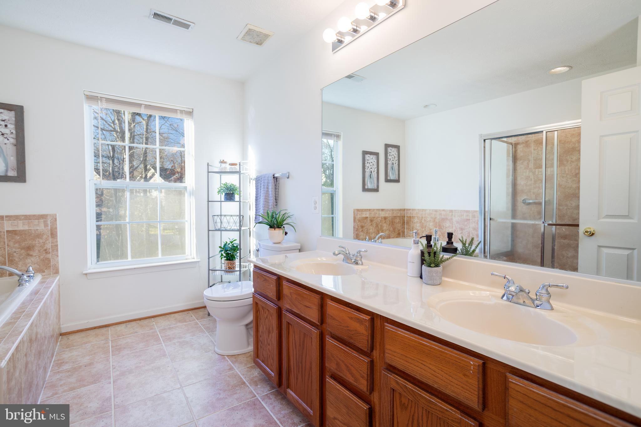 136 Patton Way Elkton, MD 21921 - Photo 15 of 29 Master Bath with dual vanity
