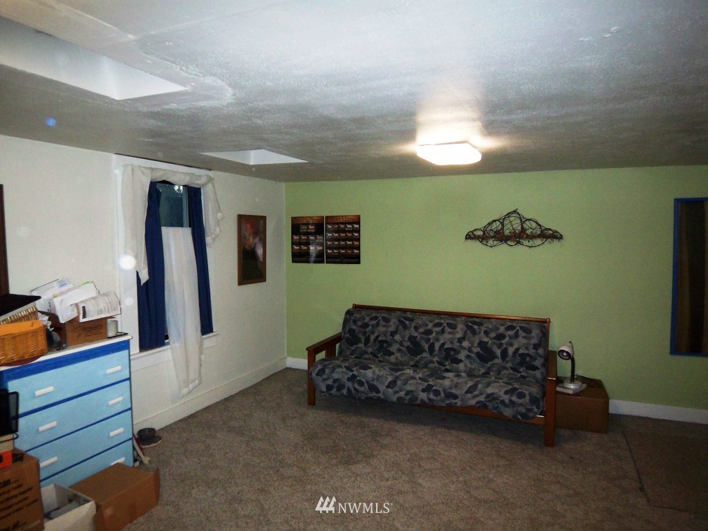 19611 Welch Road Snohomish, WA 98296 - Photo 8 of 15