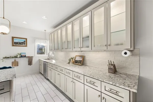 $509,000 | 8901 North St Clair Avenue, Kansas City, MO 64154