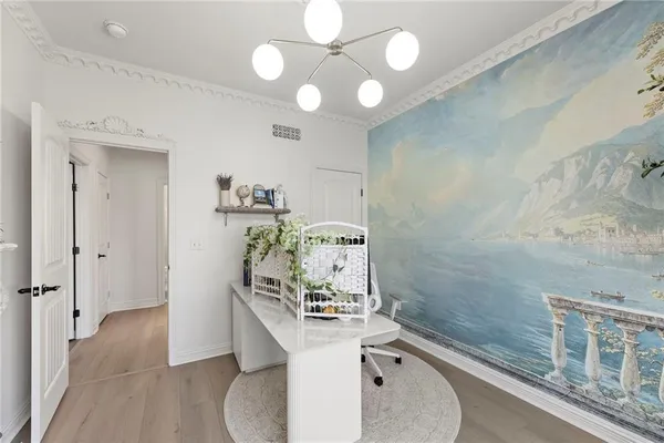 $515,000 | 8901 North St Clair Avenue, Kansas City, MO 64154