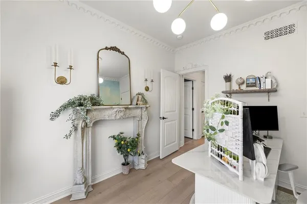 $509,000 | 8901 North St Clair Avenue, Kansas City, MO 64154