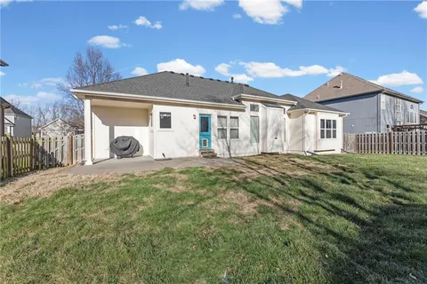 $499,000 | 8901 North St Clair Avenue, Kansas City, MO 64154
