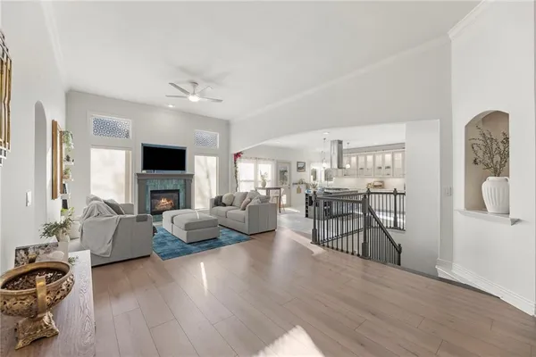 $509,000 | 8901 North St Clair Avenue, Kansas City, MO 64154