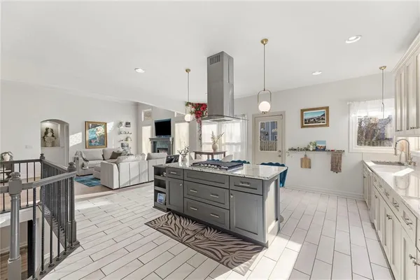 $509,000 | 8901 North St Clair Avenue, Kansas City, MO 64154