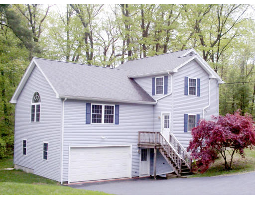 43 Ridge Road Northborough, MA 01532 - Photo 1 of 9 Gallery Image 1