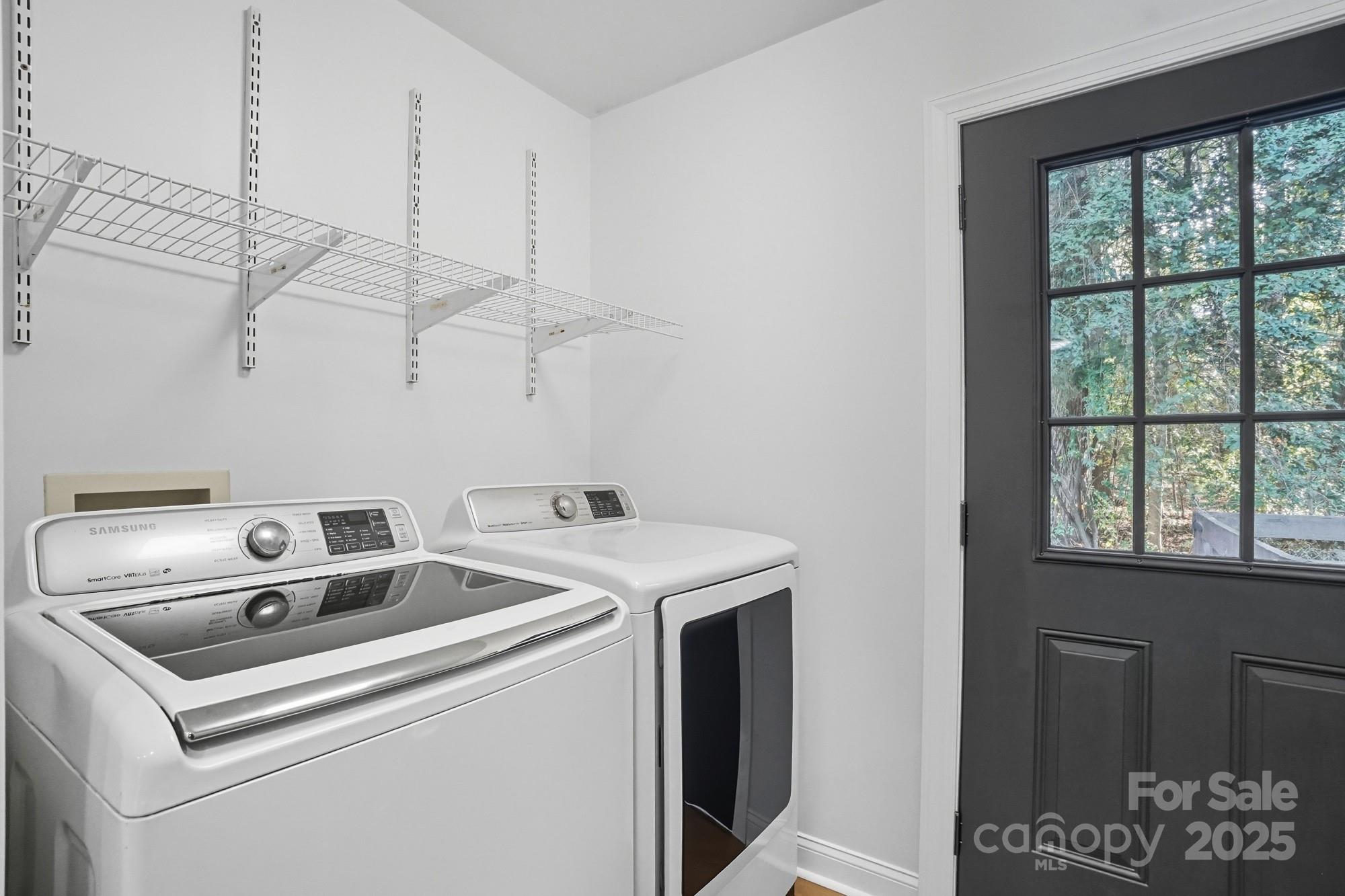 324 West Shiloh Unity Road Lancaster, SC 29720 - Photo 12 of 28 a utility room with dryer and washer