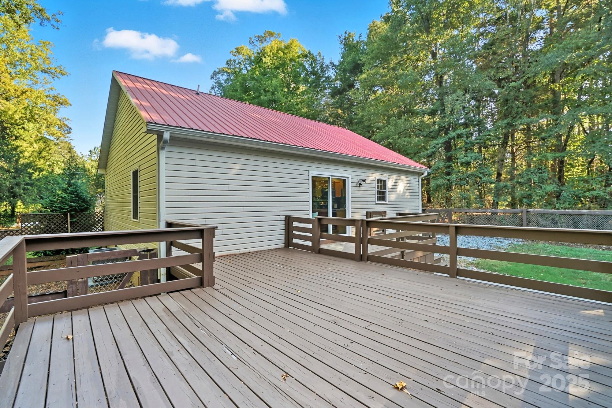 324 West Shiloh Unity Road Lancaster, SC 29720 - Photo 20 of 28 a view of outdoor space and deck