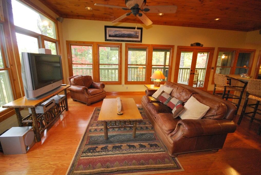 645 Ivy Road Gatlinburg, TN 37738 - Photo 15 of 36 I5