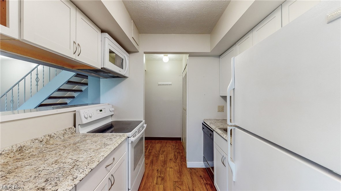 4916 Friar Road, Unit A Stow, OH 44224 - Photo 11 of 39 Gallery Image 11