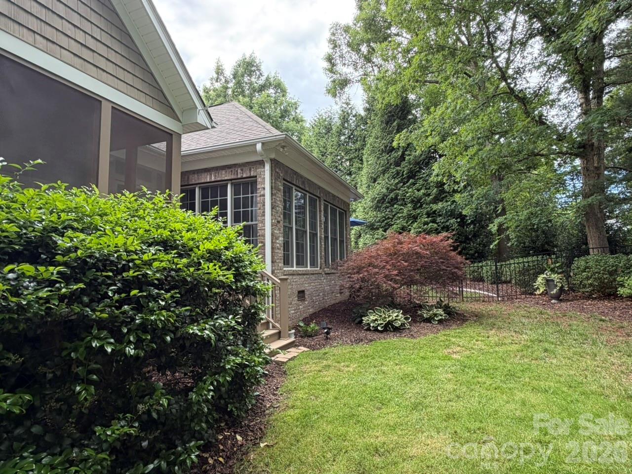 914 Players Ridge Road Hickory, NC 28601 - Photo 33 of 42