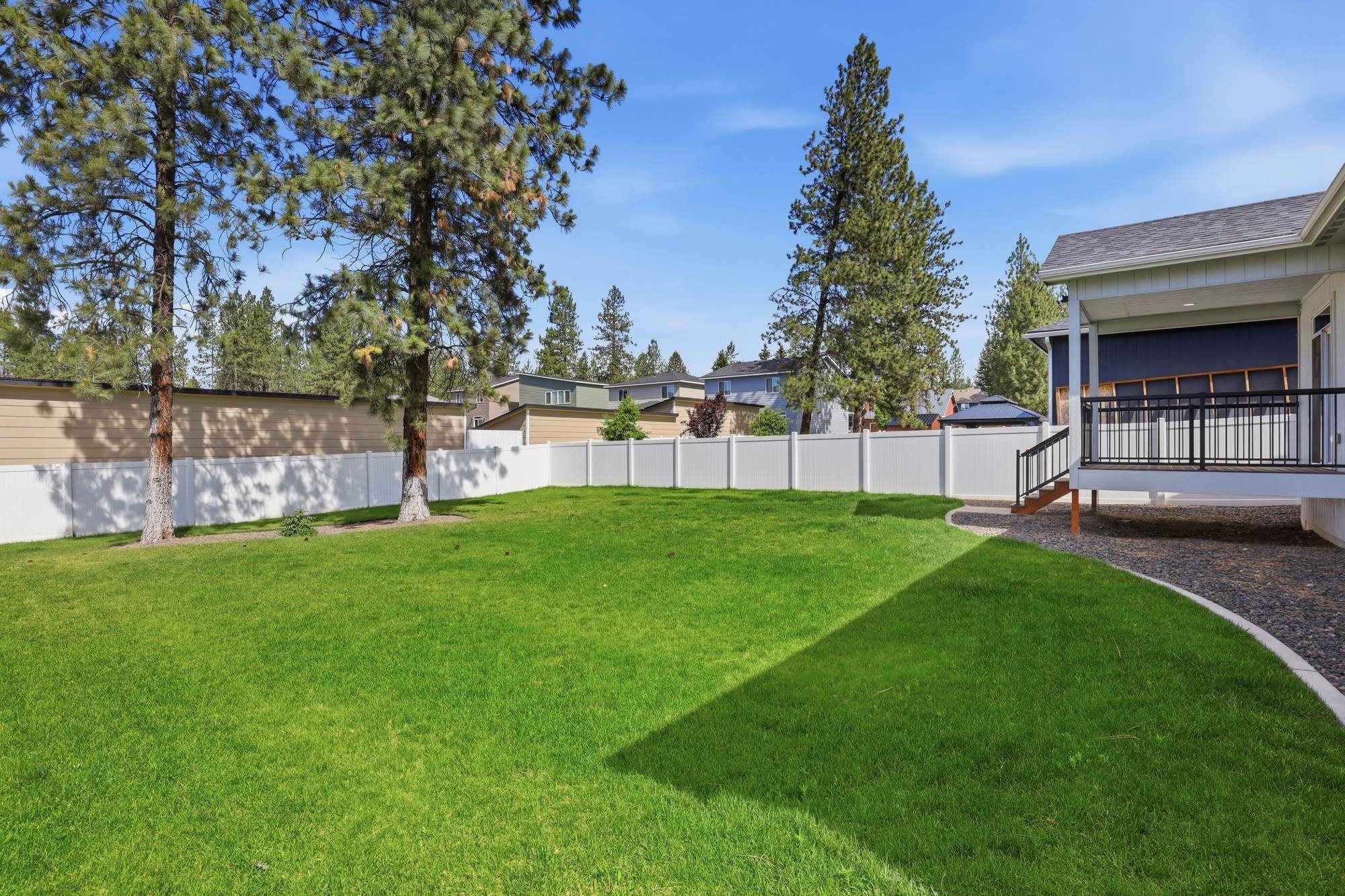 12907 North Raptor Lane Spokane, WA 99208 - Photo 34 of 46