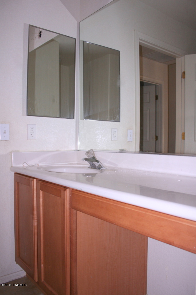 6575 West Harbin Ridge Way Tucson, AZ 85757 - Photo 11 of 16