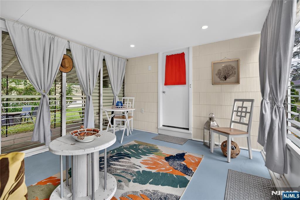 6 Elm Hill Road Clifton, NJ 07013 - Photo 25 of 38