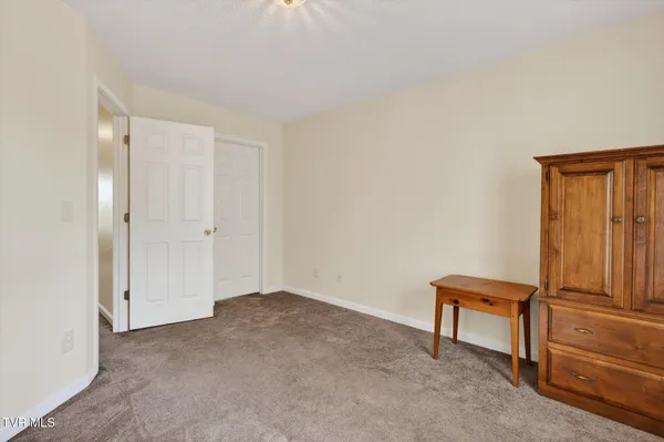 $515,000 | 624 Glen Oaks Place, Gray, TN 37615