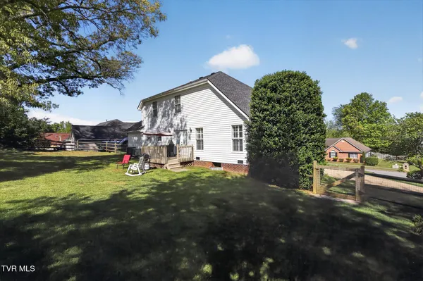 $515,000 | 624 Glen Oaks Place, Gray, TN 37615