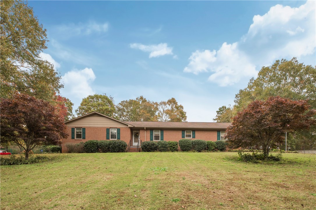 215 Phil Watson Road Anderson, SC 29625 - Photo 3 of 22 Gallery Image 3
