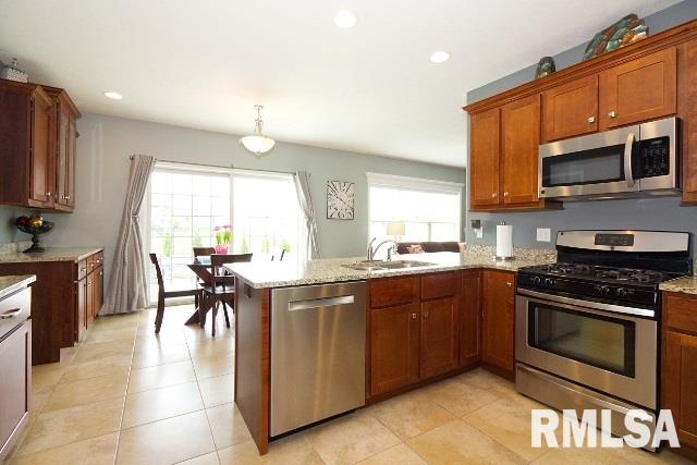 3818 West Crimson Road Dunlap, IL 61525 - Photo 8 of 28 Gallery Image 8