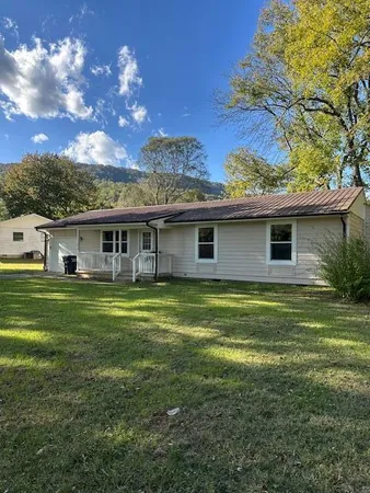 $220,000 | 102 Danny Drive, Jasper, TN 37347