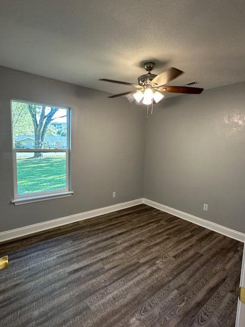 102 Danny Drive Jasper, TN 37347 - Photo 11 of 12 Danny Drive 3