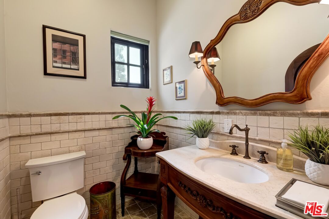 11937 Sunset Boulevard, Unit 5 Los Angeles, CA 90049 - Photo 18 of 54