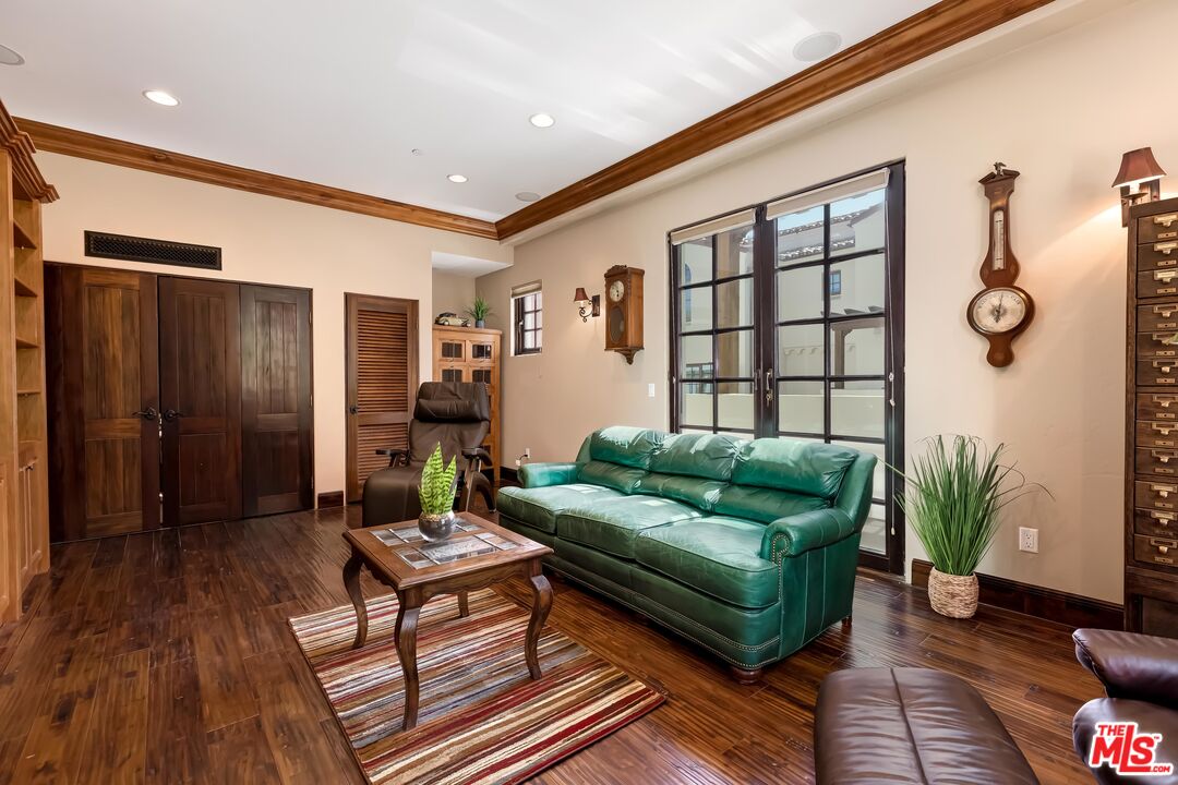 11937 Sunset Boulevard, Unit 5 Los Angeles, CA 90049 - Photo 20 of 54