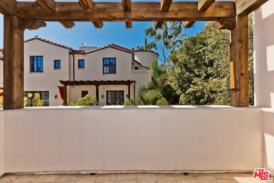 11937 Sunset Boulevard, Unit 5 Los Angeles, CA 90049 - Photo 25 of 54