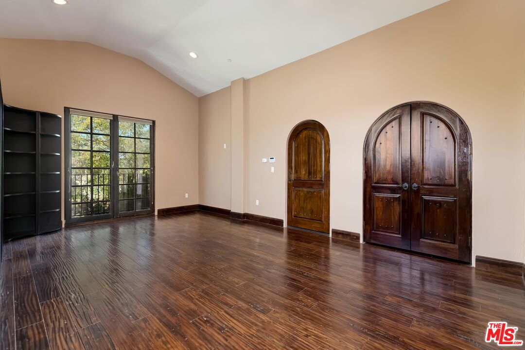 11937 Sunset Boulevard, Unit 5 Los Angeles, CA 90049 - Photo 34 of 54