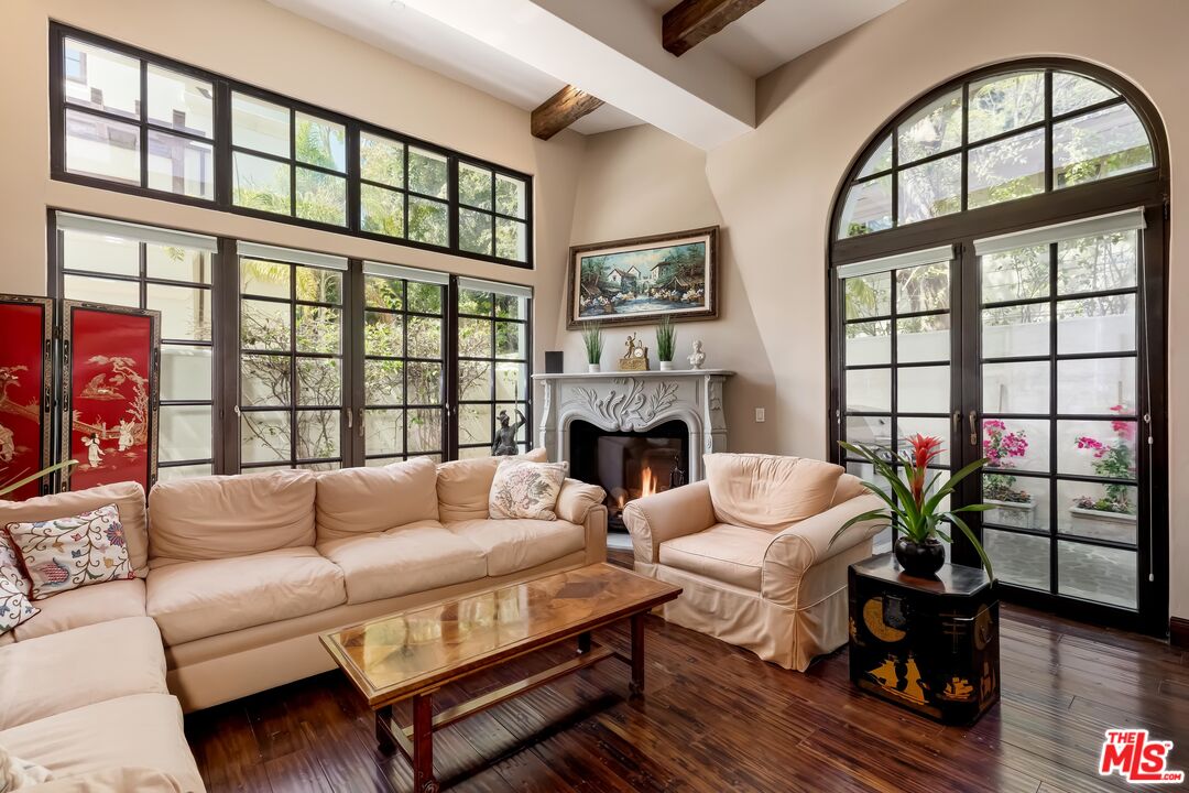 11937 Sunset Boulevard, Unit 5 Los Angeles, CA 90049 - Photo 6 of 54