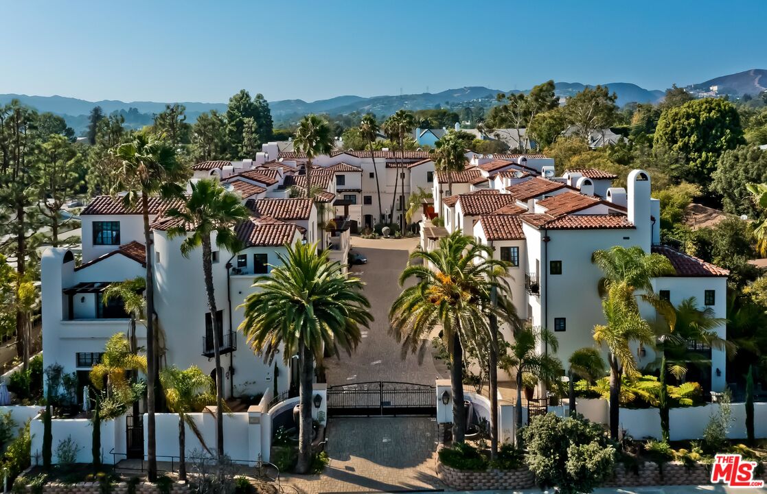 11937 Sunset Boulevard, Unit 5 Los Angeles, CA 90049 - Photo 53 of 54