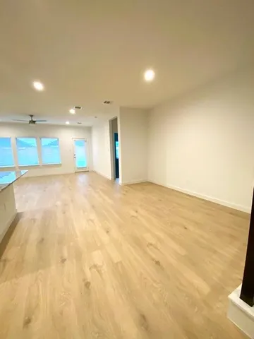 $2,425 | 4971 Edgewood Drive, Arcola, TX 77545