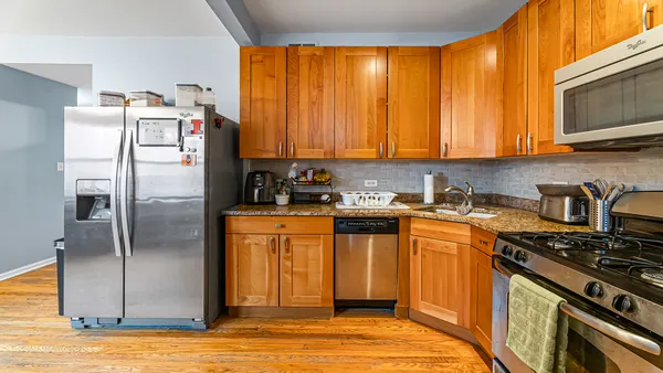 $325,000 | 39 North Paulina Street, Unit 2, Chicago, IL 60612