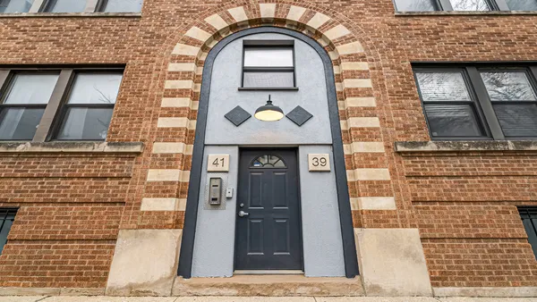 $325,000 | 39 North Paulina Street, Unit 2, Chicago, IL 60612
