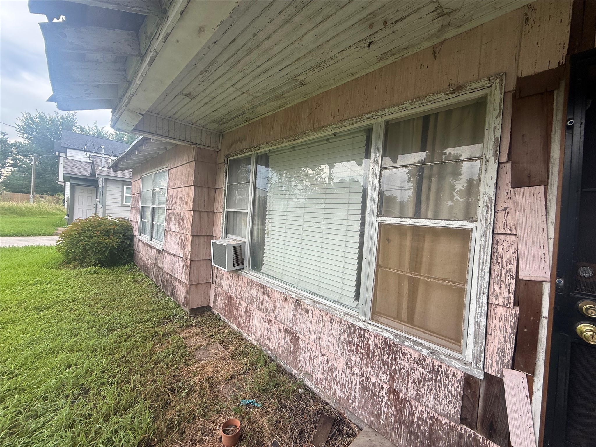 6606 Foster Street Houston, TX 77021 - Photo 2 of 6