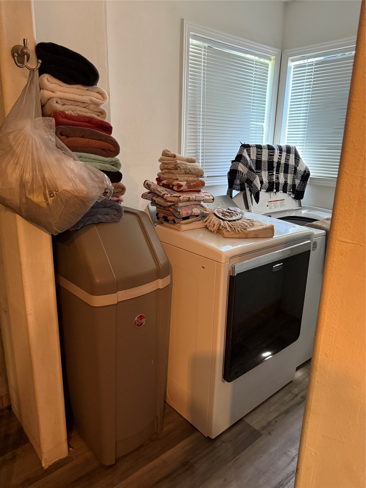 426 Deer Run Road Trinity, TX 75862 - Photo 11 of 18 a utility room with dryer and washer