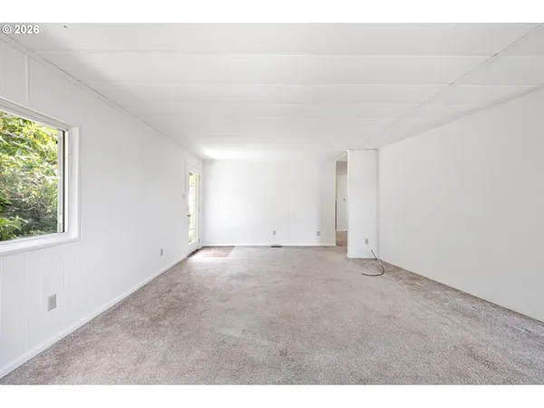 $220,000 | 1600 Rhododendron Drive, Unit 429, Florence, OR 97439