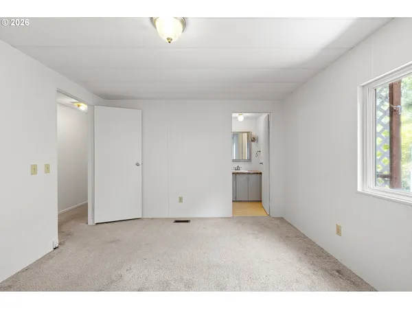 $220,000 | 1600 Rhododendron Drive, Unit 429, Florence, OR 97439